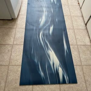 Lululemon Yoga Mat